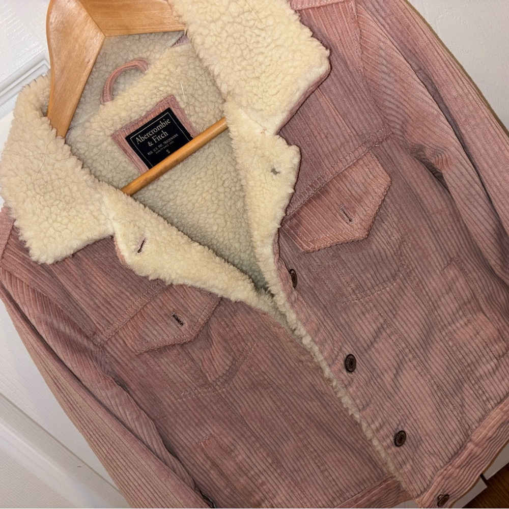 Abercrombie & Fitch Light Pink Corduroy Sherpa Jacket